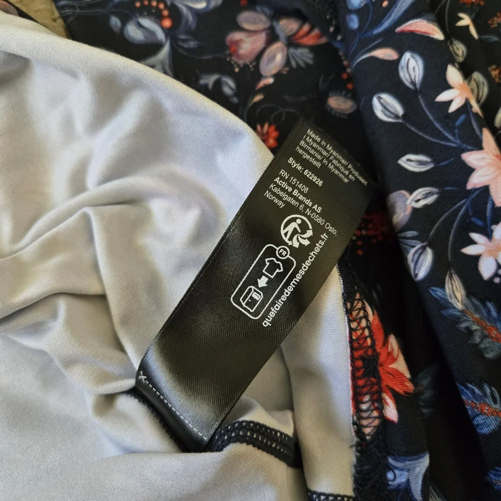 Kari Traa Baselayer SET Long Sleeve Tee Shirt Leggings Pajamas PJs Athleisure M - Picture 8 of 8